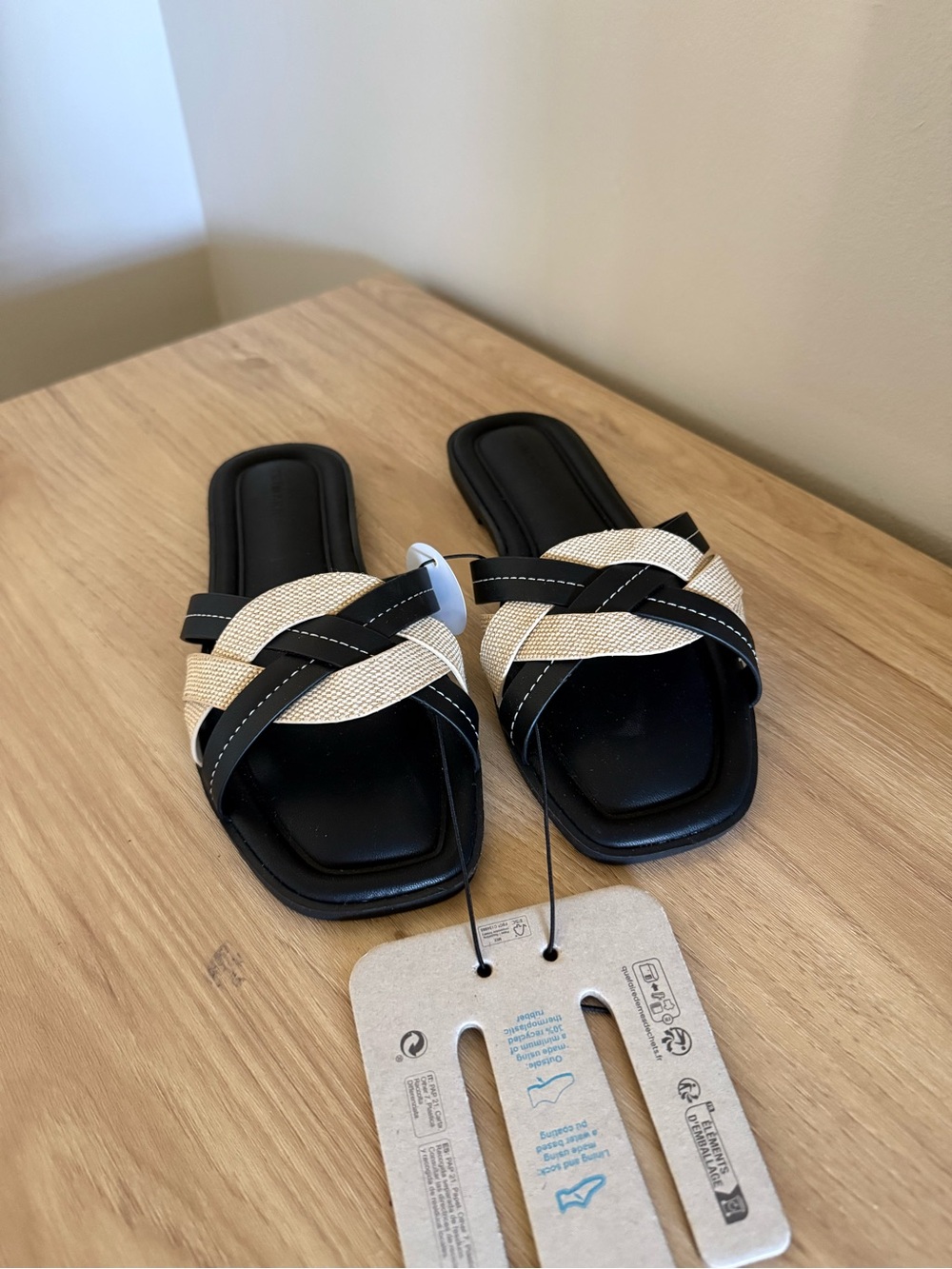 Primark Two-Tone Woven Strap Sandals – Size 7 - NWT - Picture 5 of 5